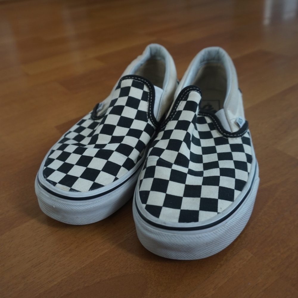 Adult Checkered slip on vans